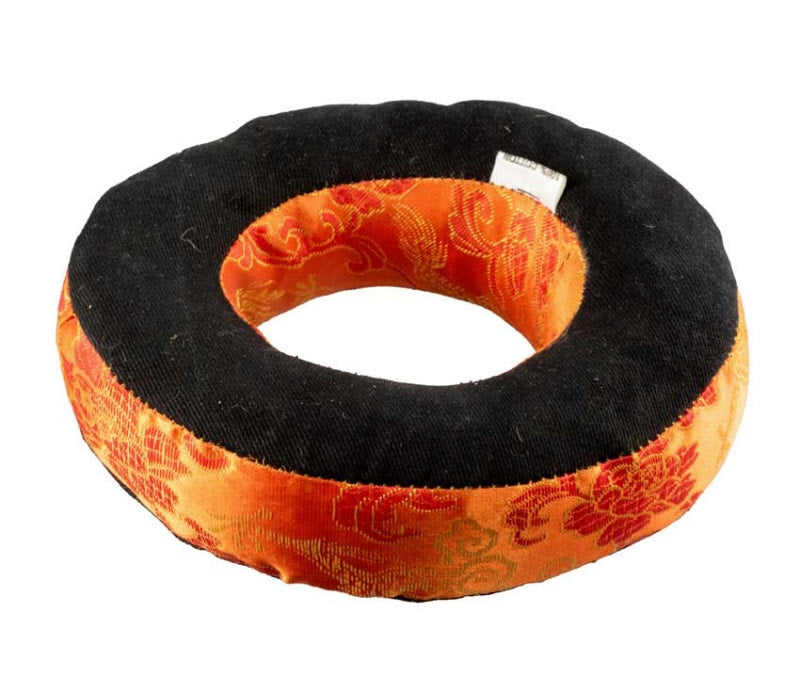 Coussin pour Bol Tibétain Ø13 cm – Brocart Orange – Artisanat du Népal