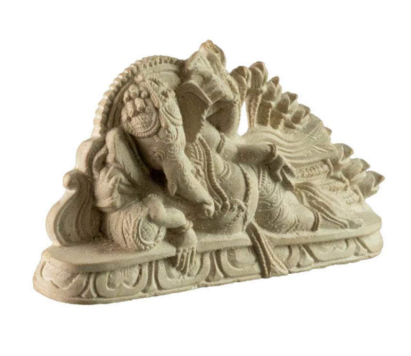 Statue Ganesh Allongé En Pierre Reconstituée – Artisanat Népalais