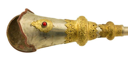 Trompette tibétaine Kangling – instrument rituel du Chöd en métal repoussé