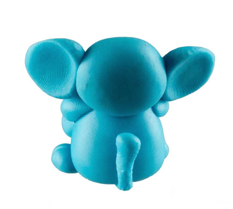 Figurine Éléphant Bleu  – Artisanat Thaïlandais en Pâte Polymère