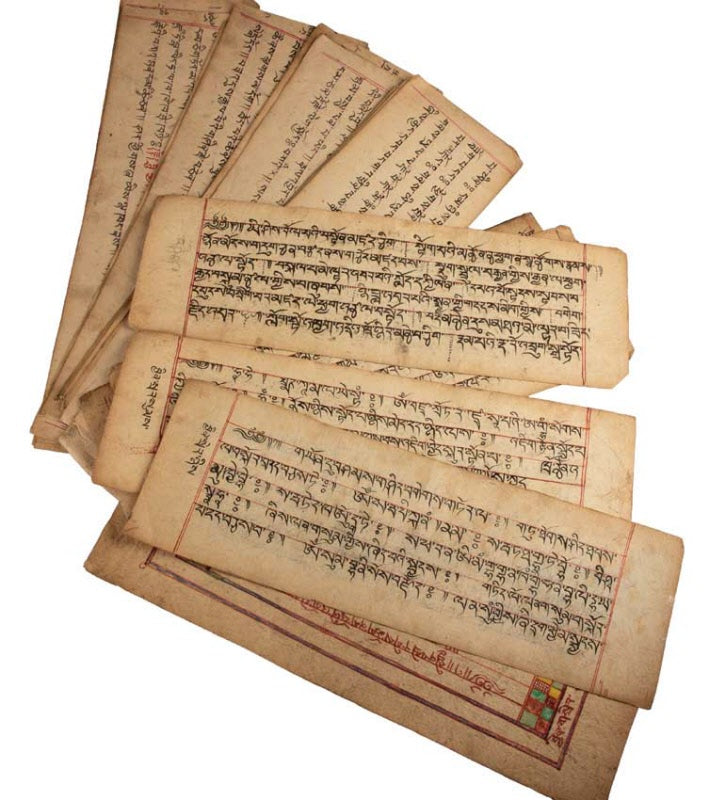 Manuscrit Pothi Bouddhiste Tibétain Ancien – Pages de Prières Manuscrites du Népal