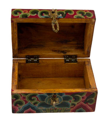 Coffret tibétain en bois peint – Lotus et Joyaux d’offrande de l’Himalaya