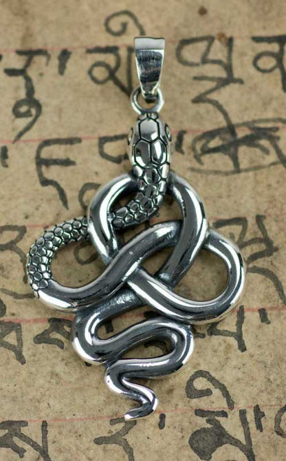 Pendentif Tibétain Serpent Cobra Enlacé en Argent Massif 925