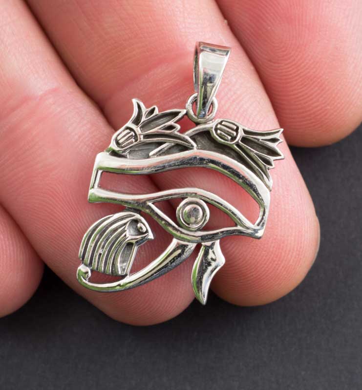 Pendentif Œil d’Horus en argent massif 925 – Symbole de protection et de renouveau (Copie)
