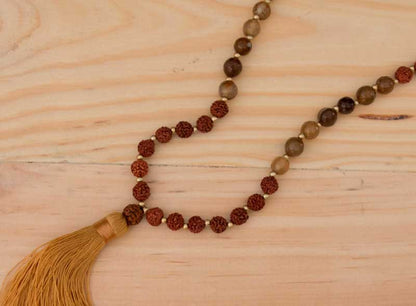 Sautoir Mala Tibétain Rudraksha Et Pierres Marron Facettées