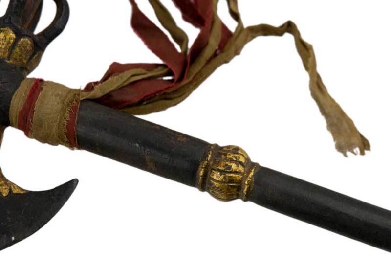 Parashu Tibétain en Fer – Hache Rituelle Bouddhiste Tantrique
