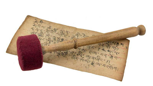 Grande Mailloche en Bois et Feutre pour Gong ou Bol Chantant – Fabrication Artisanale du Népal