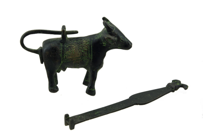 Cadenas Décoratif Vache Sacrée En Métal – Artisanat Traditionnel Indien