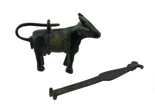 Cadenas Décoratif Vache Sacrée En Métal – Artisanat Traditionnel Indien