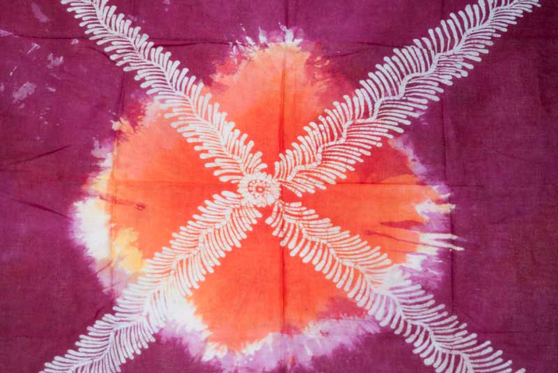 Batik du Sri Lanka Fleur de Kandy – Peinture Artisanale sur Coton