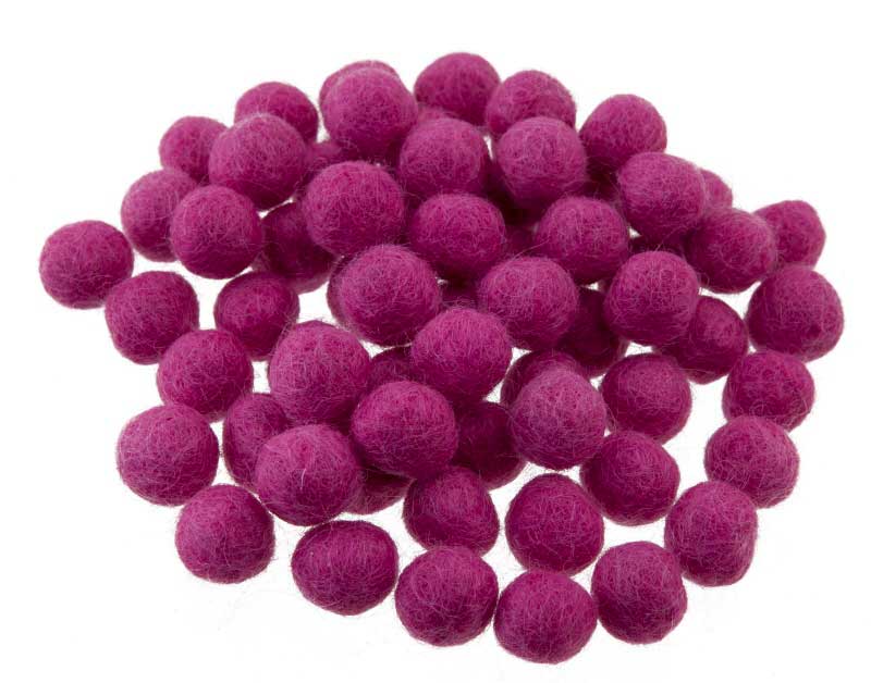 Perles en Feutrine de Laine Rose 13 à 14 mm – Lot de 50 – Artisanat du Népal