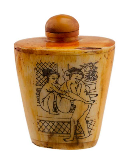 Ancienne Tabatière Kamasutra – Fiole à Tabac Artisanale du Népal