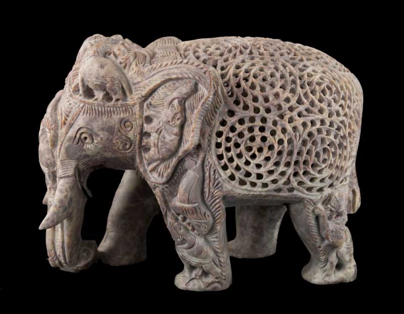 Statue Éléphant En Stéatite – Très Grand Modèle – Artisanat Indien De Prestige