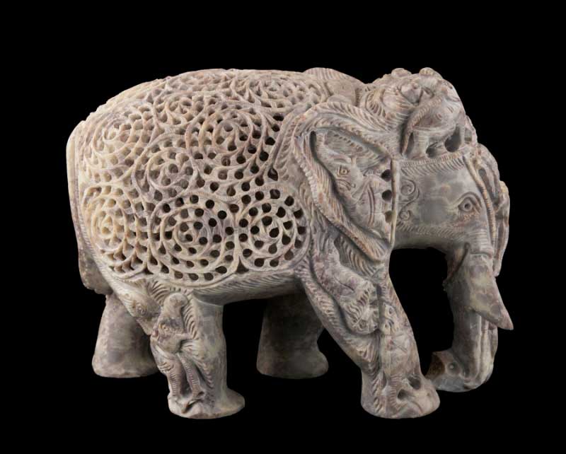 Statue Éléphant En Stéatite – Très Grand Modèle – Artisanat Indien De Prestige