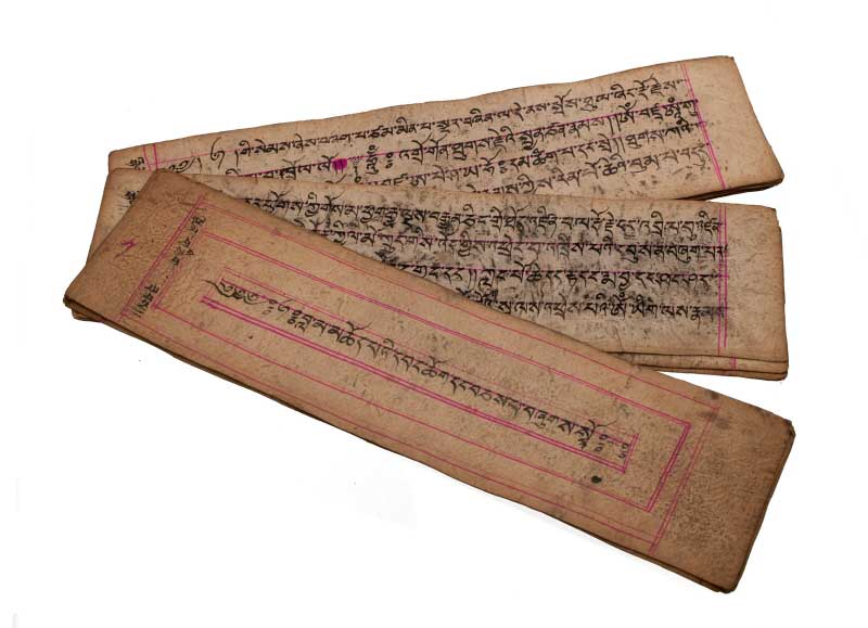 Ancien Livre de Prières Tibétaines Bouddhiste – Manuscrit en Écriture Outchen