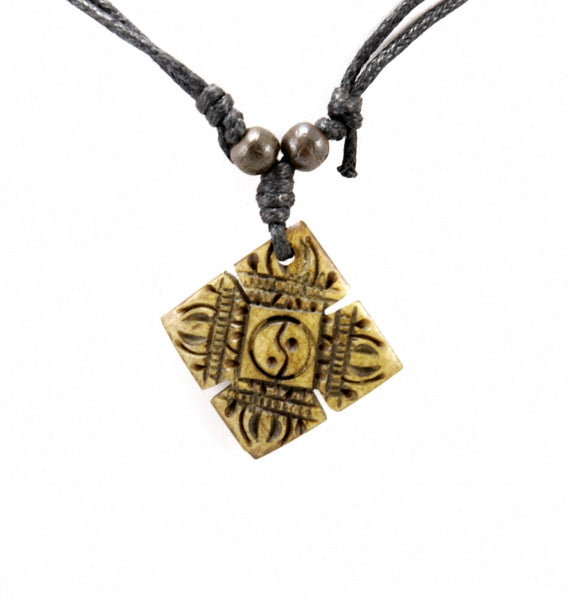 Collier Tibétain Avec Pendentif Os Corne Yak Buffle Om Double Dorje