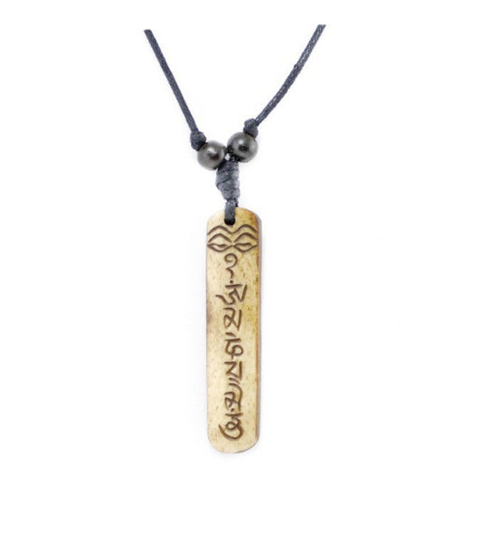 Collier Pendentif Om Mani Padme Aum Tibétain En Os De Yak