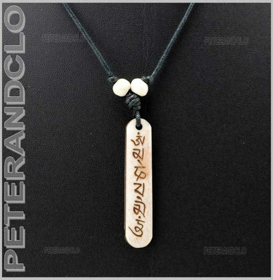 Collier Pendentif Om Mani Padme Aum Tibétain en Os De Yak