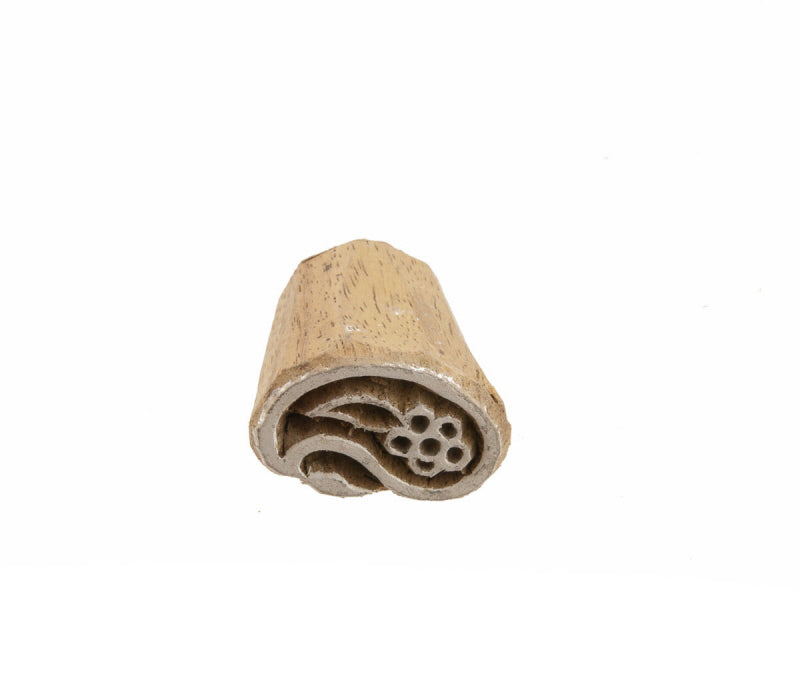 Tampon Encreur En Bois Sculpté – Motif Fleur Cœur Mandala