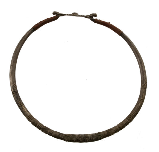 Collier Ethnique Hansuli Tharu – Ancienne Torque Tribale du Népal