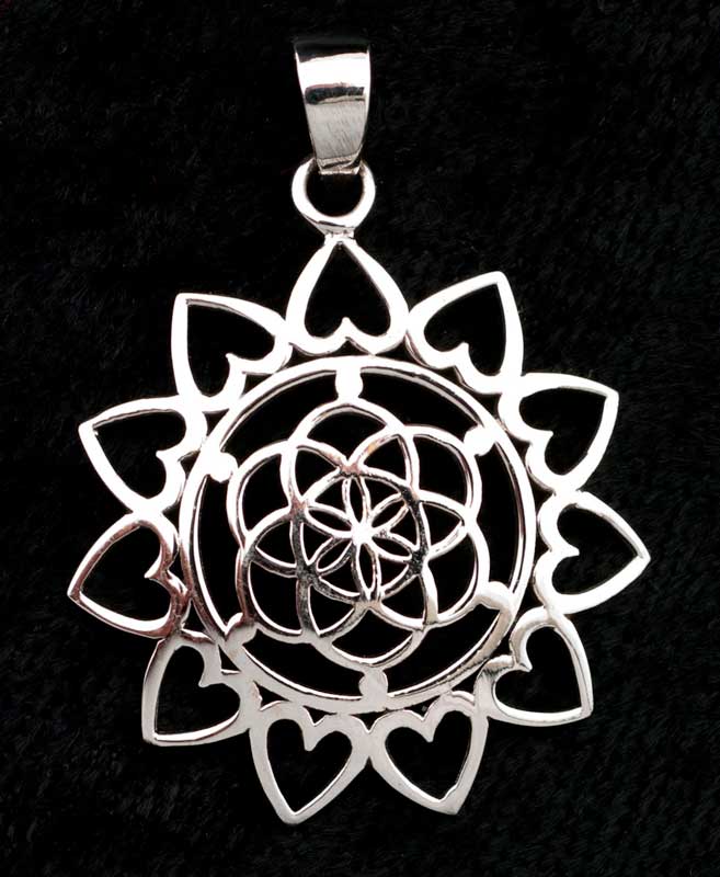Pendentif Peace and Love mandala Sri Yantra en argent massif 925 – Géométrie sacrée