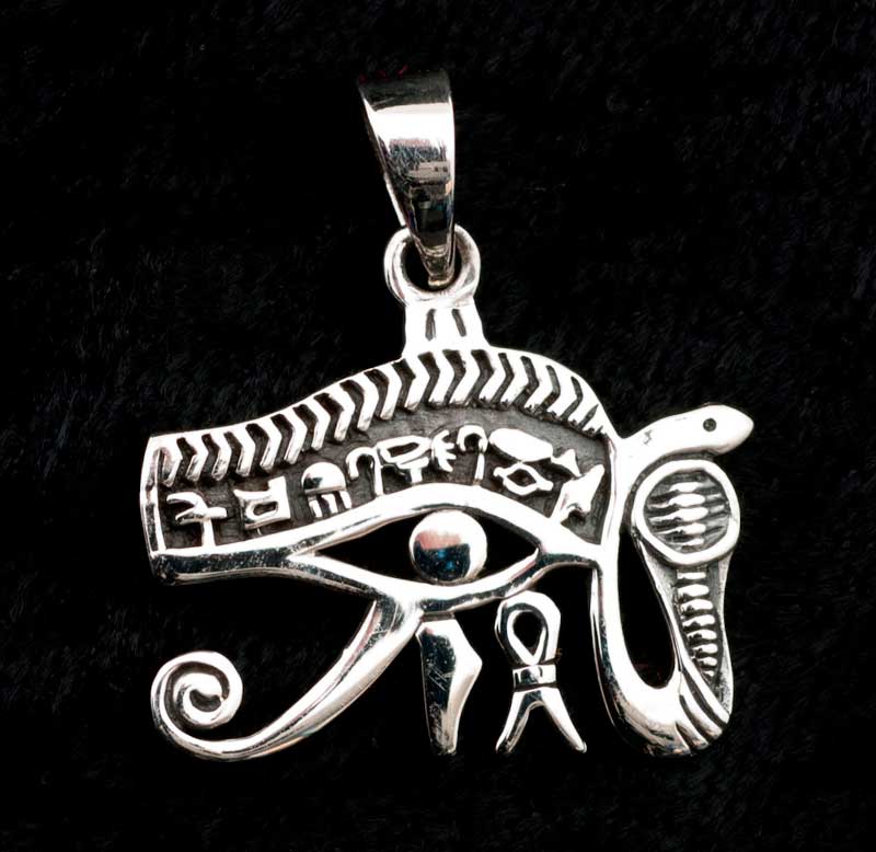 Pendentif Œil d’Horus tête de faucon en argent massif 925 – Bijou de l’Égypte ancienne
