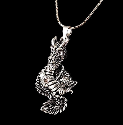 Pendentif dragon celtique en argent 925 – bijou mythologique de protection et de puissance