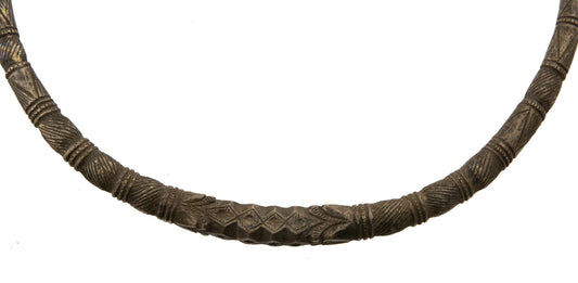 Collier Ethnique Hansuli – Ancienne Torque Tharu Du Népal