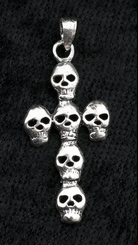 Pendentif Croix de Crânes en Argent Massif 925 – Bijou Ethnique et Symbolique
